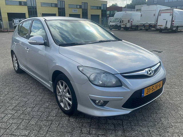 2011 hyundai i30 personenauto - afbeelding 12 van  22