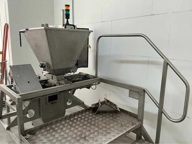 2011 industriële foodschredder met zeef - afbeelding 22 van  34