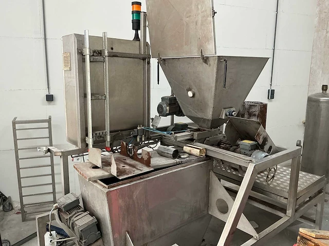 2011 industriële foodschredder met zeef - afbeelding 3 van  34