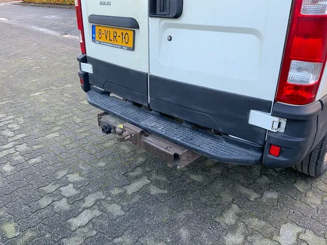 2011 iveco daily 29l10 bedrijfswagen - afbeelding 18 van  28