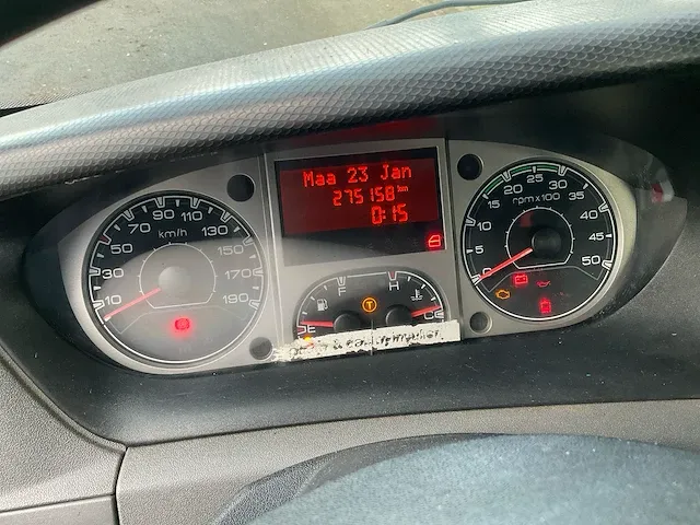 2011 iveco daily 40c15 bedrijfsbakwagen met autolaadkraan - afbeelding 2 van  38