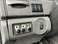 2011 iveco daily 40c15 bedrijfsbakwagen met autolaadkraan - afbeelding 4 van  38