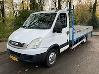 2011 iveco daily 40c15 bedrijfsbakwagen met autolaadkraan - afbeelding 1 van  38