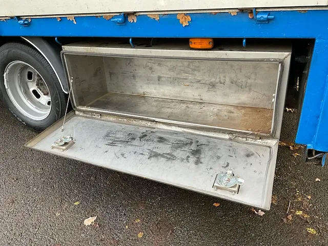 2011 iveco daily 40c15 bedrijfsbakwagen met autolaadkraan - afbeelding 16 van  38
