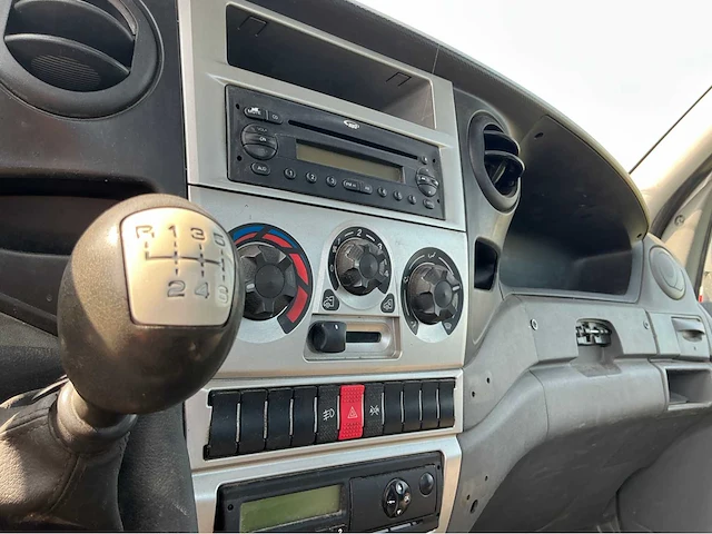 2011 iveco daily be trekker - afbeelding 15 van  22