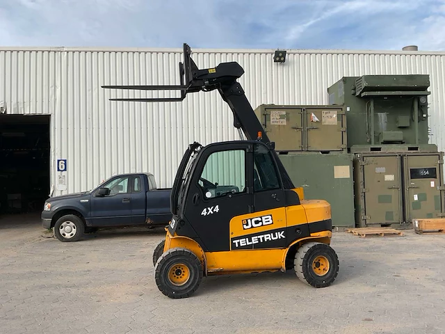 2011 jcb jcbtlt35j01540852 vorkheftruck - afbeelding 9 van  13