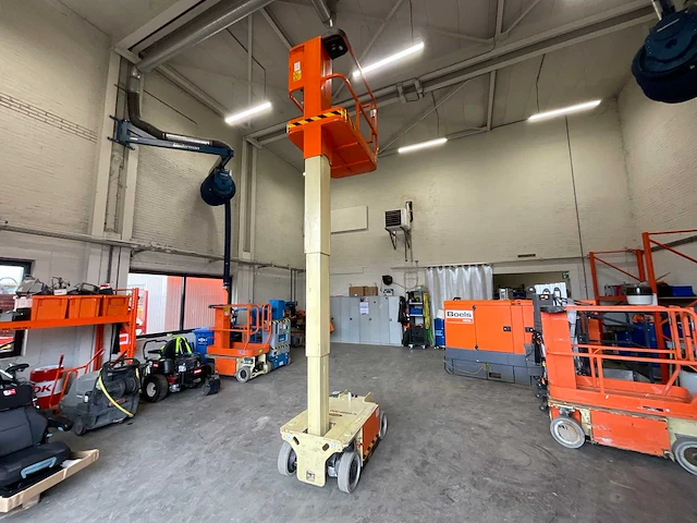 2011 jlg 1230es hoogwerker - afbeelding 1 van  19