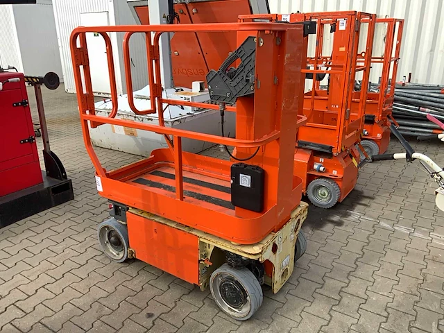 2011 jlg 1230es hoogwerker - afbeelding 1 van  16