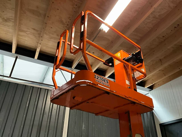 2011 jlg 1230es hoogwerker - afbeelding 9 van  12