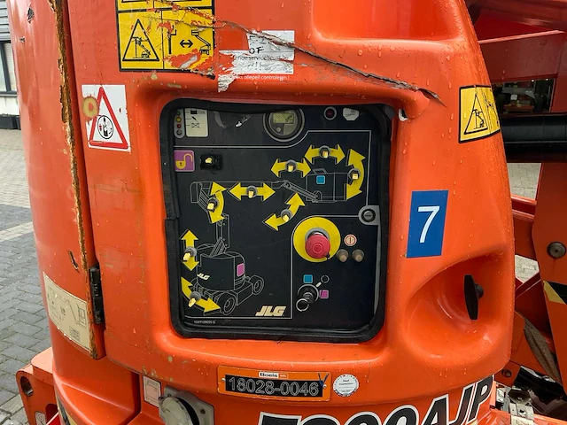 2011 jlg e300 ajp - afbeelding 2 van  28