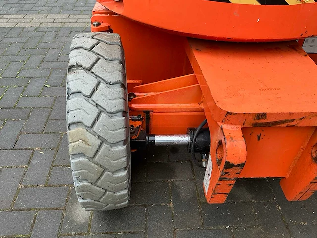 2011 jlg e300 ajp - afbeelding 10 van  28