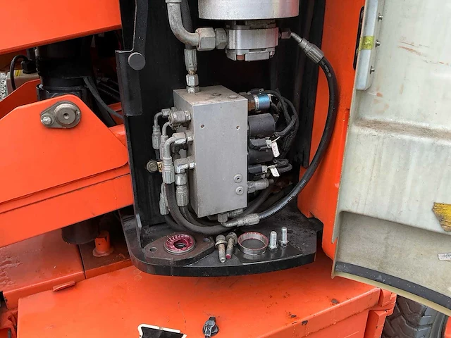 2011 jlg e300 ajp - afbeelding 16 van  28