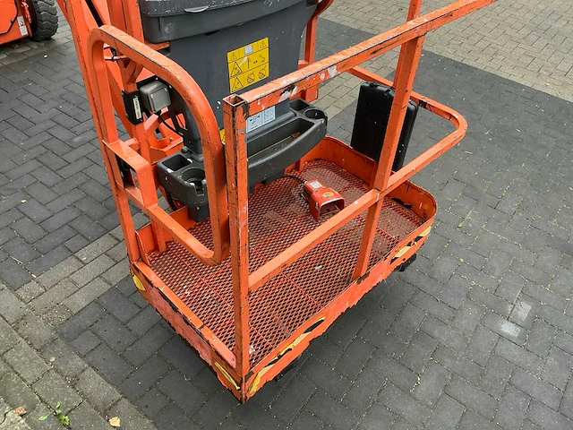 2011 jlg e300 ajp - afbeelding 26 van  28
