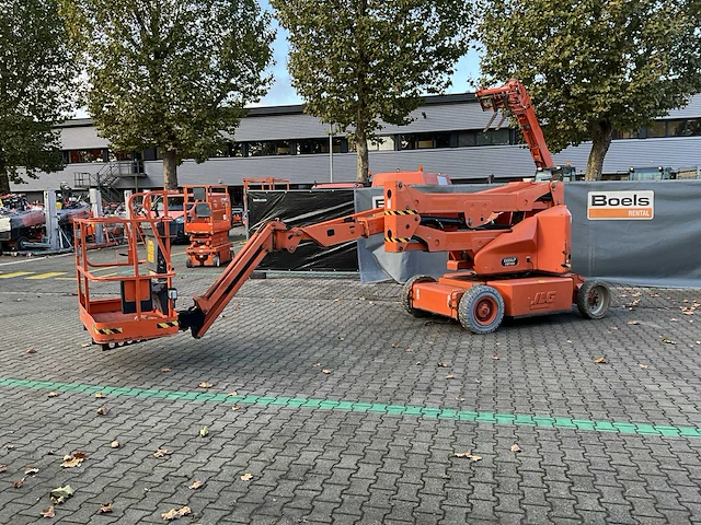 2011 jlg e400ajpn narrow hoogwerker - afbeelding 16 van  22