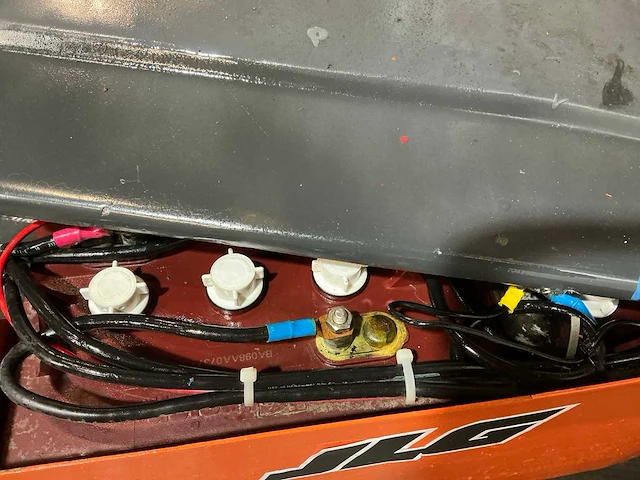 2011 jlg toucan duo hoogwerker - afbeelding 4 van  15