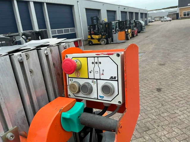 2011 jlg toucan duo hoogwerker - afbeelding 15 van  15