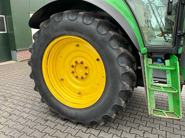 2011 john deere 6930 vierwielaangedreven landbouwtractor - afbeelding 10 van  34