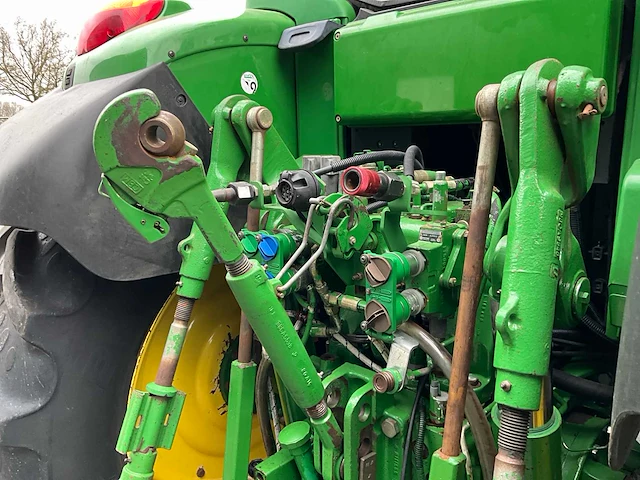 2011 john deere 6930 vierwielaangedreven landbouwtractor - afbeelding 14 van  34