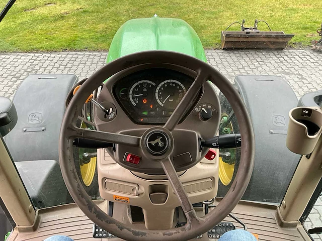 2011 john deere 6930 vierwielaangedreven landbouwtractor - afbeelding 19 van  34