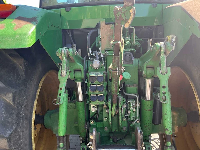 2011 john deere 7710 vierwielaangedreven landbouwtractor - afbeelding 11 van  37