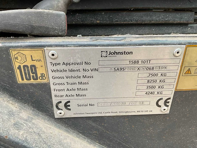 2011 johnston cx 400 / 158b 101t zelfrijdende straatveegmachine - afbeelding 28 van  34