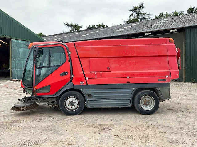 2011 johnston cx 400 / 158b 101t zelfrijdende straatveegmachine - afbeelding 30 van  34