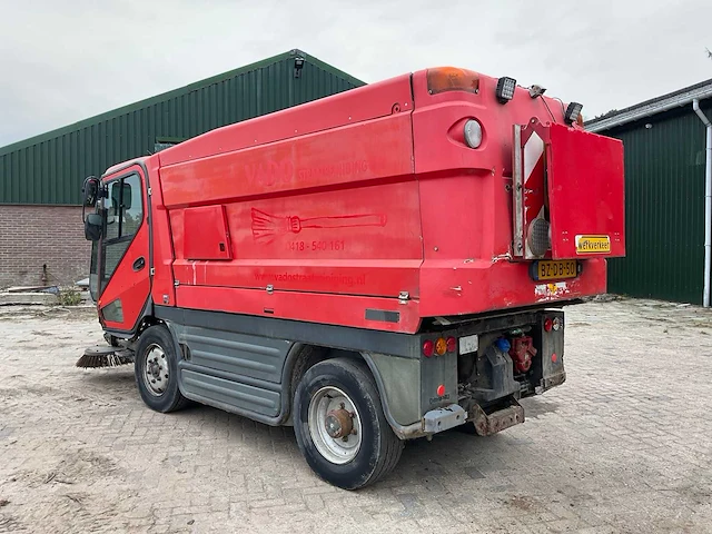 2011 johnston cx 400 / 158b 101t zelfrijdende straatveegmachine - afbeelding 31 van  34