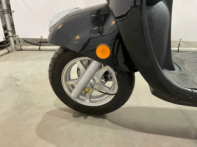 2011 jonway classic-cl mny elektrische scooter - afbeelding 2 van  16