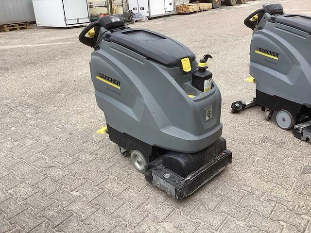 2011 kärcher professional b 40w vloerreiniger - afbeelding 5 van  12