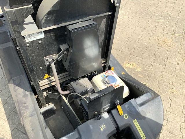 2011 kärcher professional ic15/240 zwerfvuilzuiger - afbeelding 2 van  15