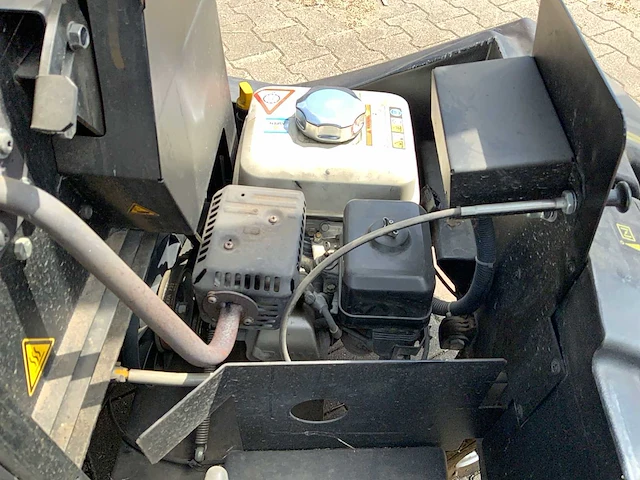 2011 kärcher professional ic15/240 zwerfvuilzuiger - afbeelding 3 van  15