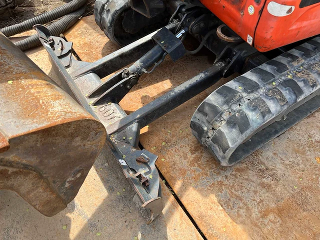 2011 kubota kx016-4 minigraafmachine - afbeelding 9 van  18
