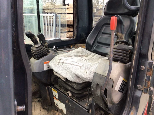 2011 kubota kx161-3a midigraafmachine - afbeelding 9 van  22