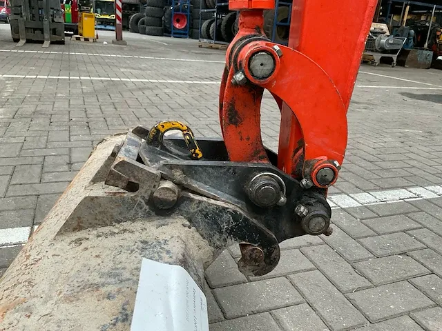 2011 kubota u10-3 rupsgraafmachine - afbeelding 3 van  27