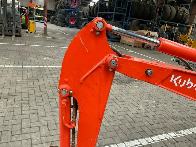 2011 kubota u10-3 rupsgraafmachine - afbeelding 4 van  27