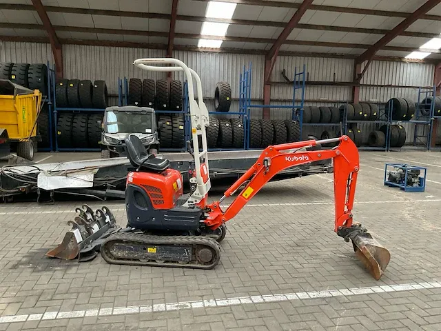 2011 kubota u10-3 rupsgraafmachine - afbeelding 24 van  27