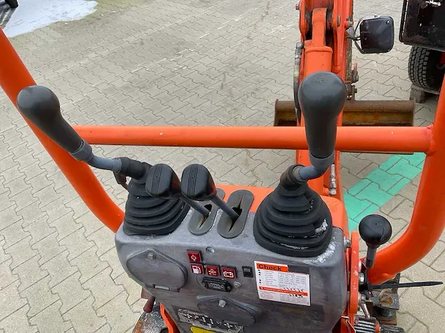 2011 kubota u10-3 vhg mini graafmachine - afbeelding 24 van  24