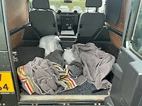 2011 land rover defender bedrijfswagen (8-vkz-64) - afbeelding 5 van  19