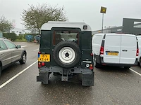2011 land rover defender bedrijfswagen (8-vkz-64) - afbeelding 15 van  19