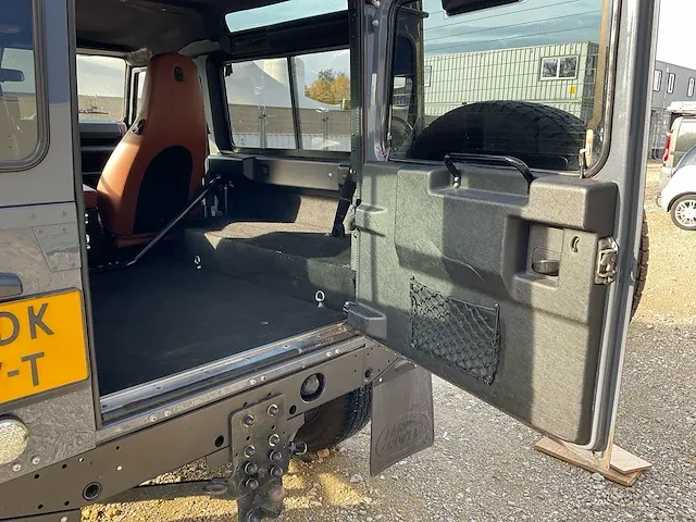 2011 land rover defender personenauto - afbeelding 17 van  30