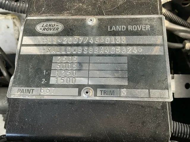 2011 land rover defender personenauto - afbeelding 24 van  30