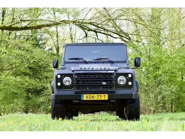 2011 land rover defender personenauto - afbeelding 26 van  30