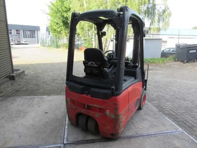 2011 linde e15-01 vorkheftruck - afbeelding 3 van  9