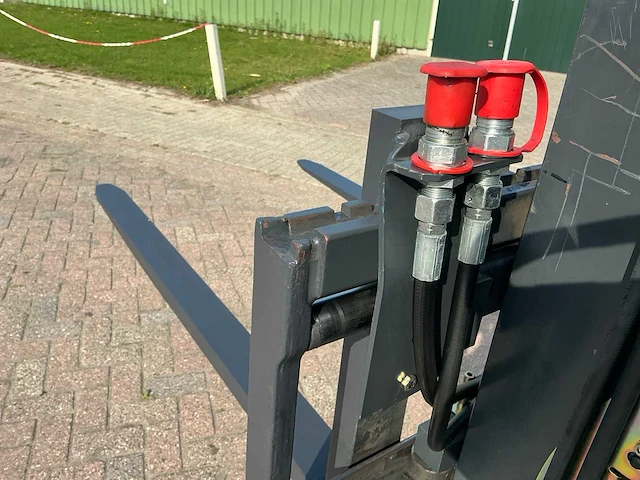 2011 linde e16l-01 vorkheftruck - afbeelding 2 van  15