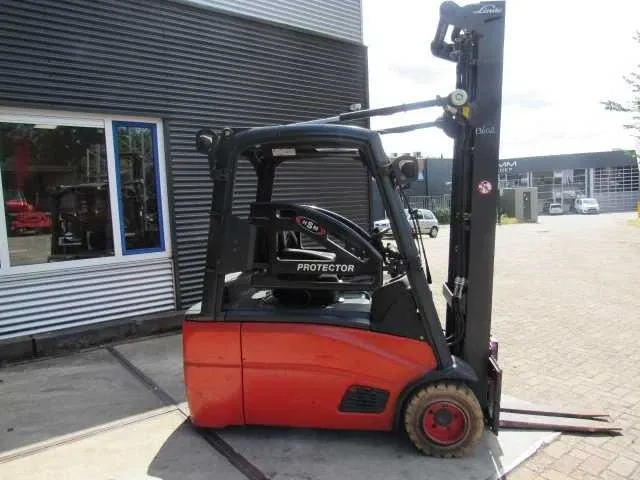 2011 linde e18l-01 vorkheftruck - afbeelding 2 van  8
