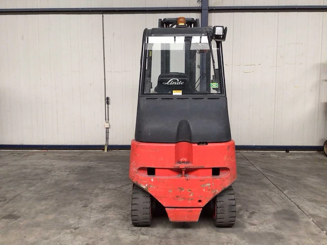 2011 linde e30-03/600 vorkheftruck - afbeelding 16 van  19
