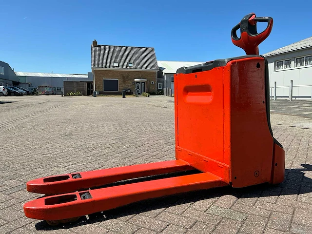 2011 linde t16 elektrische palletwagen - afbeelding 1 van  10