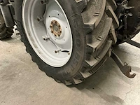 2011 massey ferguson 5450 dyna-4 vierwielaangedreven landbouwtractor - afbeelding 34 van  36