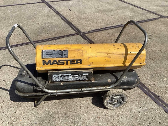 2011 master b 150 ced heteluchtkanon - afbeelding 2 van  3