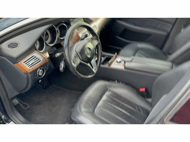 2011 mercedes-benz cls-klasse 350 personenauto - afbeelding 7 van  28